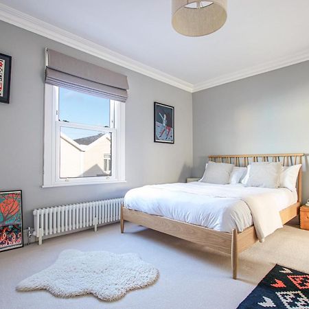 Tranquil 2 Bedroom Home In Totterdown ブリストル エクステリア 写真