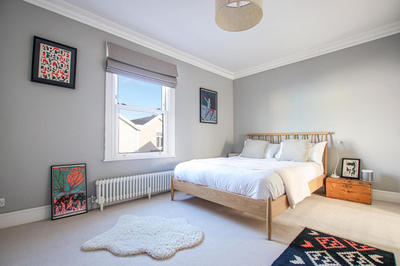 Tranquil 2 Bedroom Home In Totterdown ブリストル エクステリア 写真