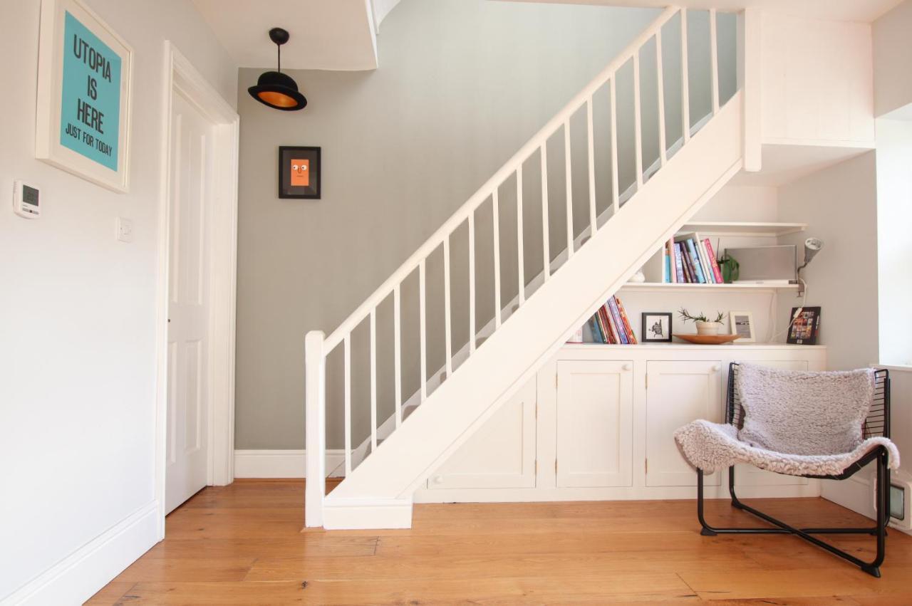 Tranquil 2 Bedroom Home In Totterdown ブリストル エクステリア 写真